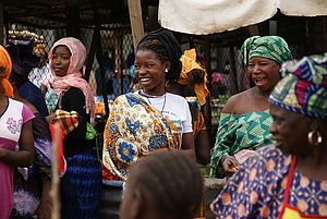 Gruppe afrikanischer Frauen auf einem Markt