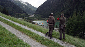 Soldaten am Brenner, aus dem Film "Die bauliche Maßnahme"