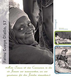 Bild einer älteren, lächelnden afrikanischen Frau