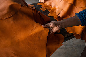 Arbeiter in einer indischen Lederfabrik / Cividep