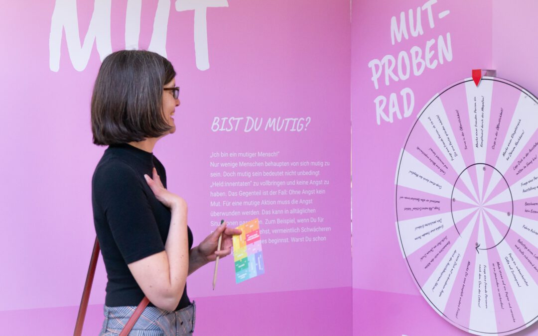 Interaktive Ausstellung „Step by Step – Demokratieräume“